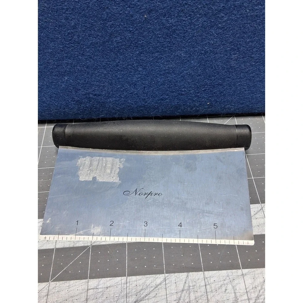 Norpro Bench Scraper Silver Stainless Steel 6 Inch Blade Black Handle
